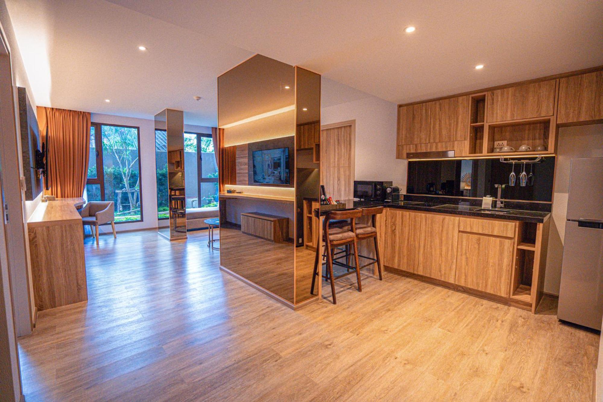 The Marin Phuket Kamala Beach Exterior photo